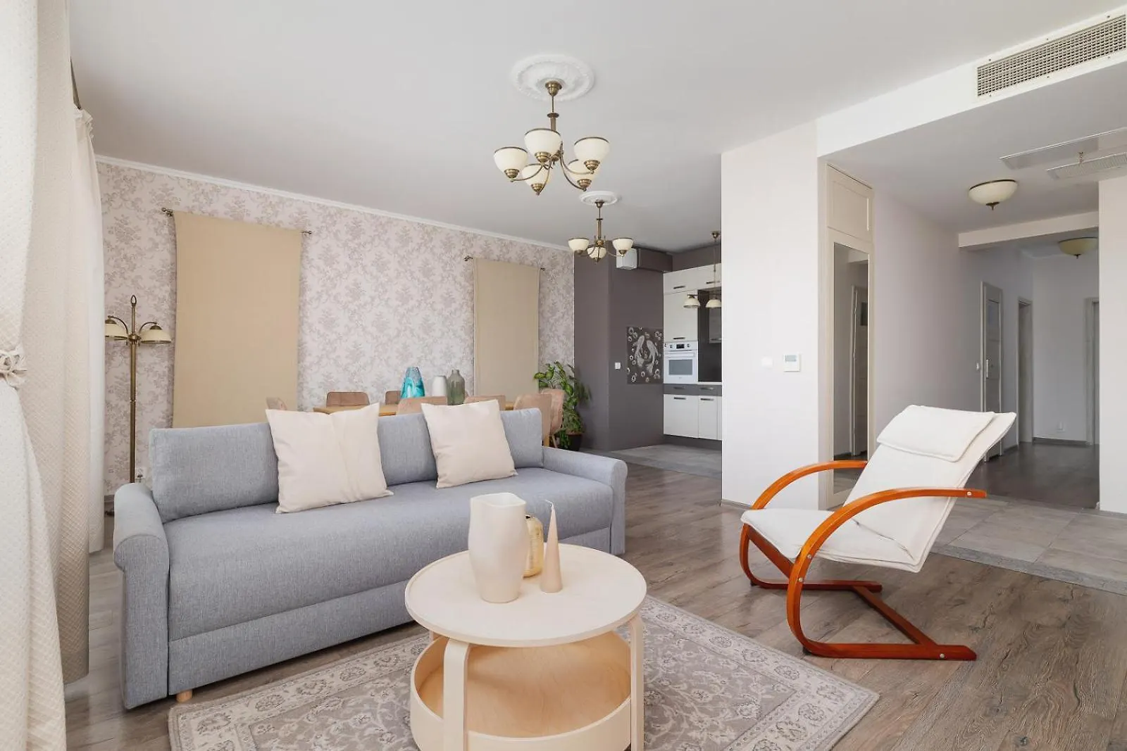 3 Bedroom Apartment With Balcony - Skawinska 18 Krakau